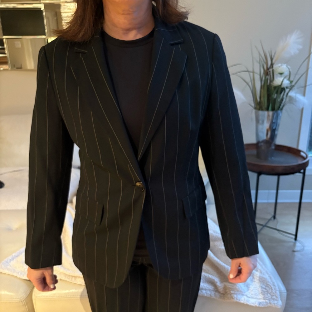 Elegant Black Pinstripe Blazer